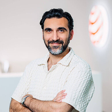 Damon Aval Damon Aval